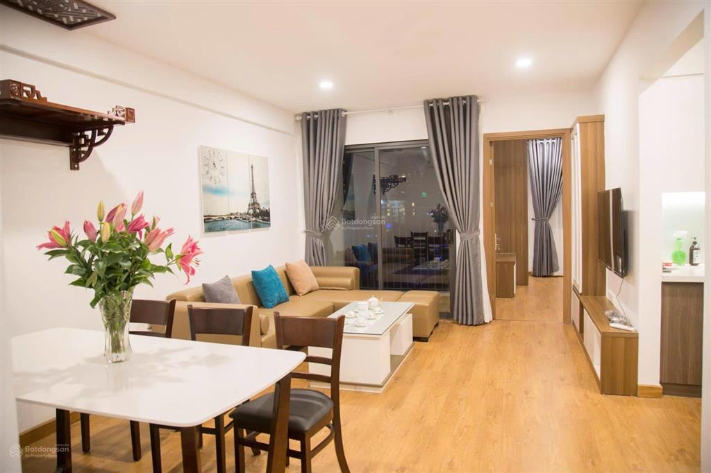 Gia đình cho thuê lâu dài căn 2pn đủ đồ tại amber riverside
