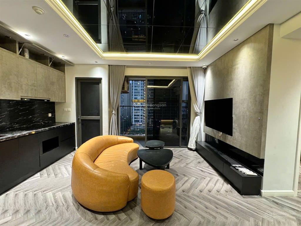 Cho thuê chcc vinhomes d'capitale, 2 phòng ngủ, đầy đủ nội thất, như hình.  0936 325 ***