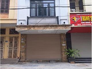 Cho thuê nhà ngõ 1 phố phạm tuấn tài  cầu giấy. diện tích 65m2 x 7 tầng có thang máy, đường 10m
