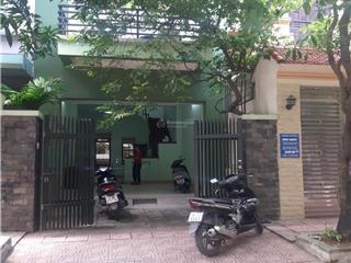 Nhà ngõ 234 đường hoàng quốc việt  dt 100m2 xây 70m2 x 4 tầng, mặt tiền 5m, đường 10m để ô tô
