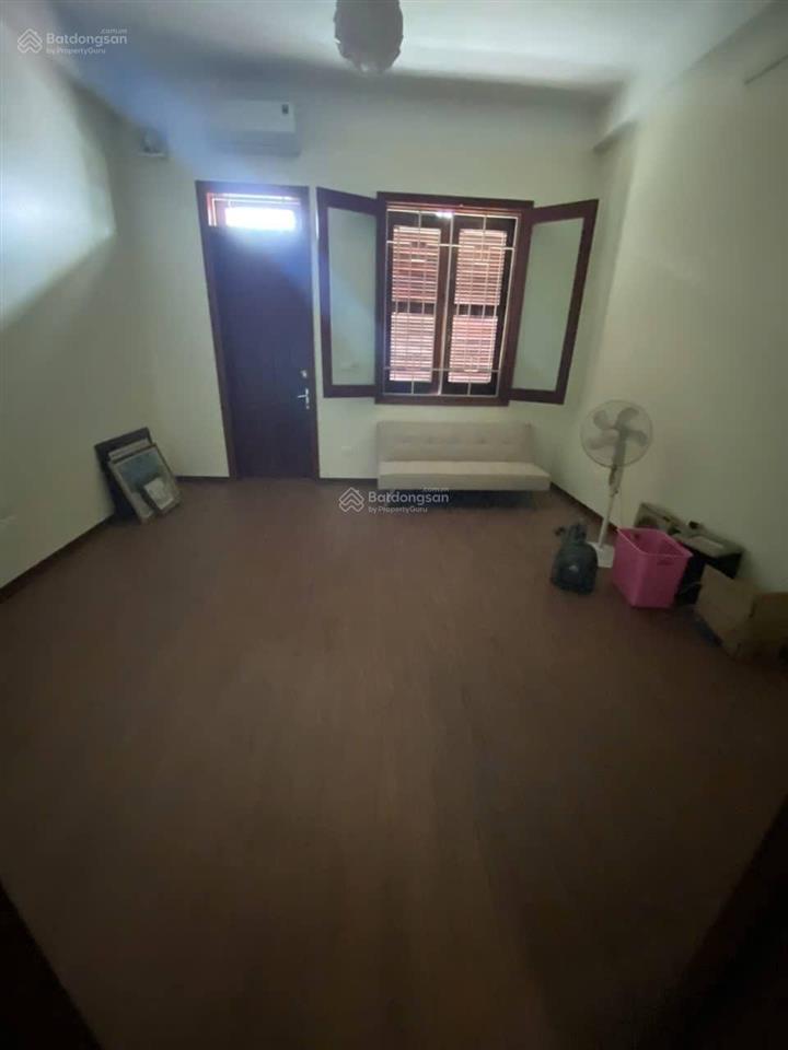 Nhà ngõ 234 đường hoàng quốc việt  dt 100m2 xây 70m2 x 4 tầng, mặt tiền 5m, đường 10m để ô tô