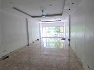 Nhà phân lô đường hồ tùng mậu, diện tích 70m2 x 6,5 tầng thông có thang máy, điều hòa, có pccc