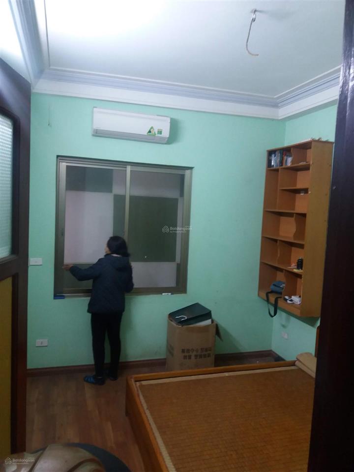 Nhà mặt phố hoàng sâm  dt 55m2 x 4 tầng đủ đồ  phù hợp kinh doanh / văn phòng / gđ ở