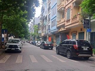 Cho thuê nhà nguyên căn ngõ 3 phạm tuấn tài (cầu giấy) 60m2 x 6 tầng, đường rộng 10m có hè