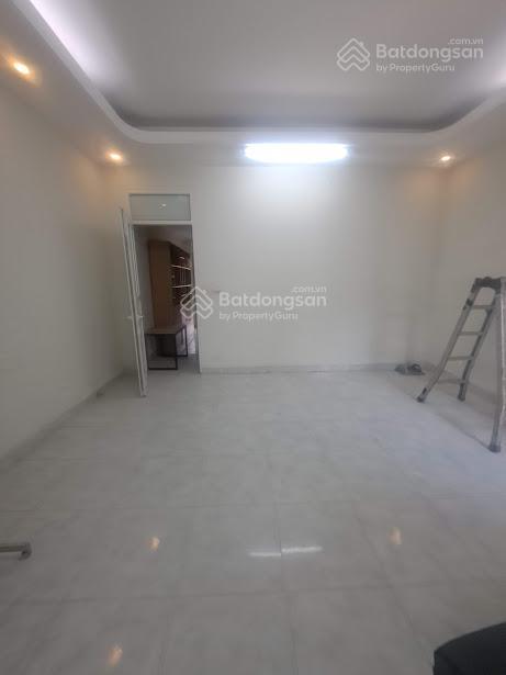Cho thuê nhà lk 95m2 x 4 tầng ngõ 118 nguyễn khánh toàn  cạnh trường thpt cầu giấy