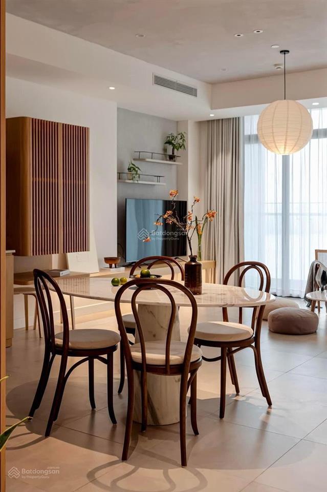 Cần bán căn hộ cao cấp chung cư vườn xuân 71 nguyễn chí thanh dt 94m2 3 ngủ full đồ  0903 261 ***