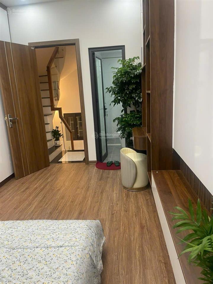Cho thuê nhà riêng ngõ 54 nguyễn chí thanh full nội thất giá 17 tr/th 0903 261 ***