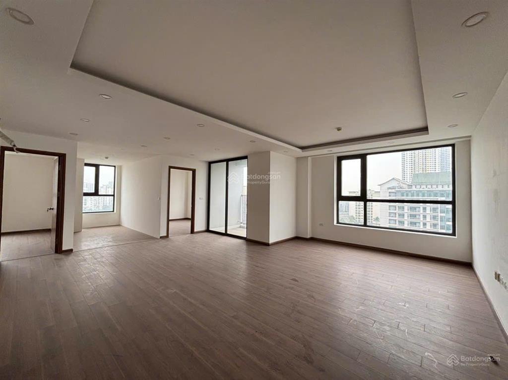 Cần cho thuê căn hộ tòa x2 đại kim dt 107m2, 3pn căn góc view thoáng giá 11 tr/tháng 0903 261 ***