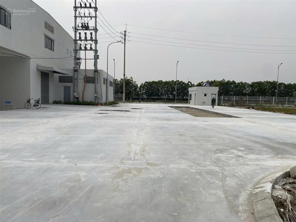 Cho thuê kho xưởng kcn thái hà 2100m2
