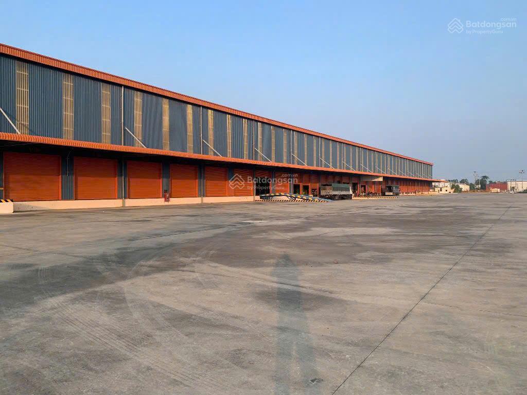 Cho thuê kho xưởng tiêu chuẩn ql5 mỹ hào dt 12.500m2