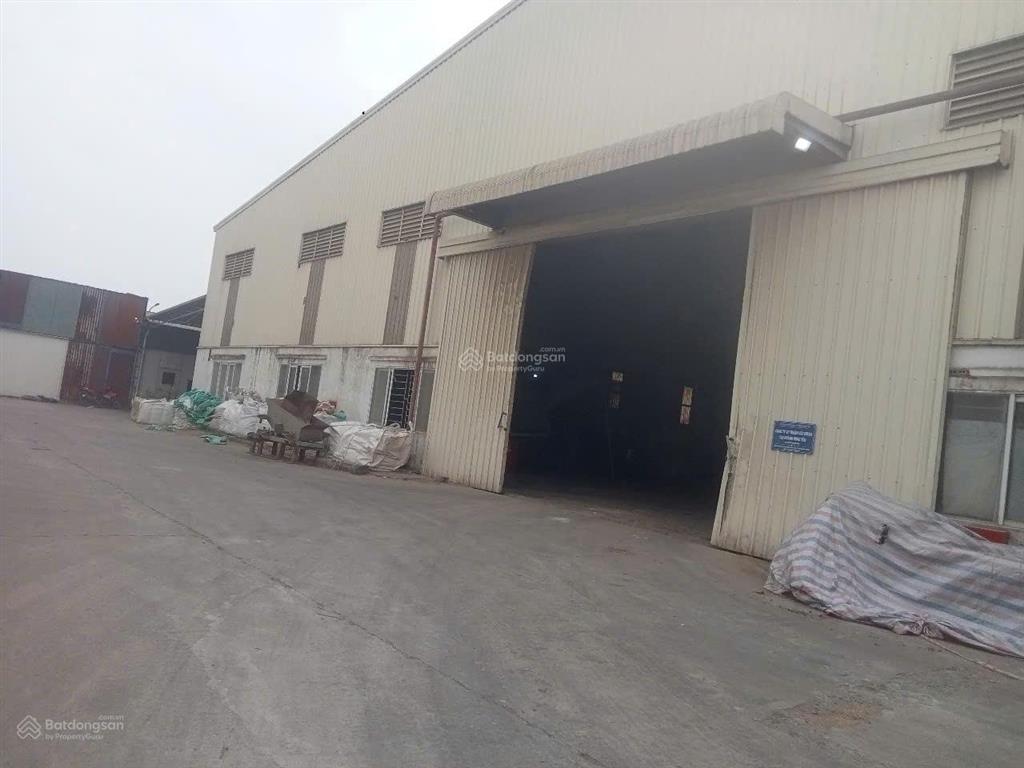 Cho thuê kho xưởng ql5 mỹ hào, dt 3000m2