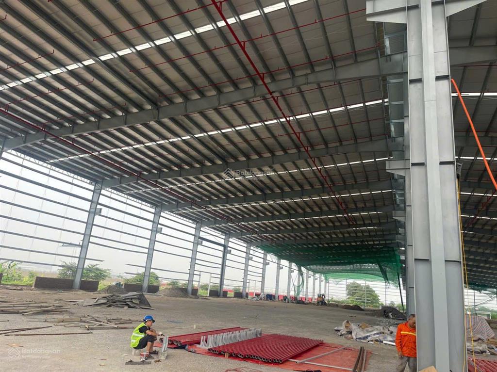 Cho thuê kho xưởng ql5 quận long biên 4500m2