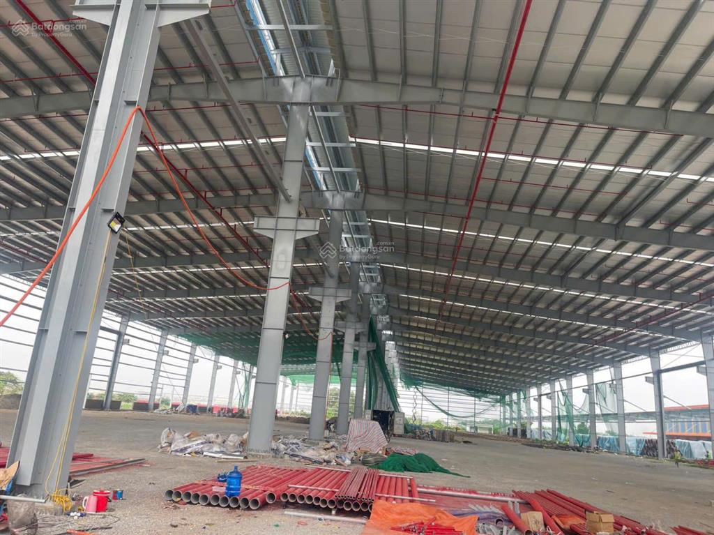Cho thuê kho xưởng ql5 quận long biên 4500m2