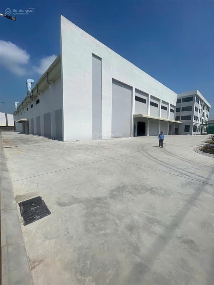 Cho thuê kho xưởng cụm cn quất động 9500m2