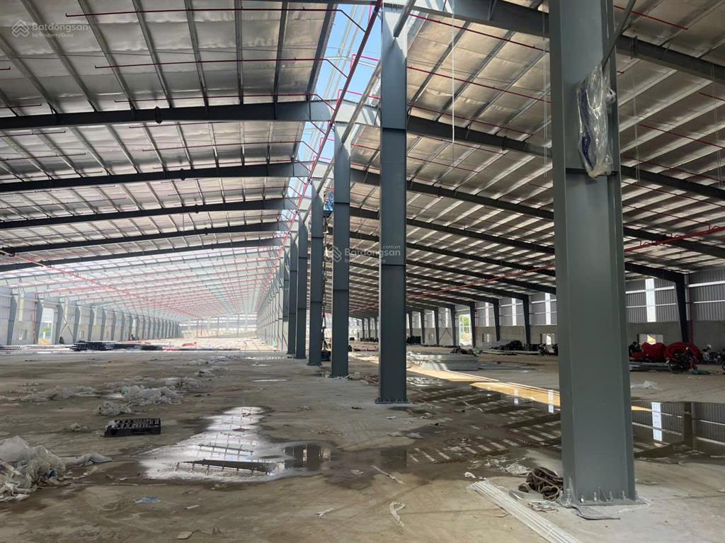 Cho thuê kho xưởng cạnh ql5 mỹ hào, dt 10.000m2