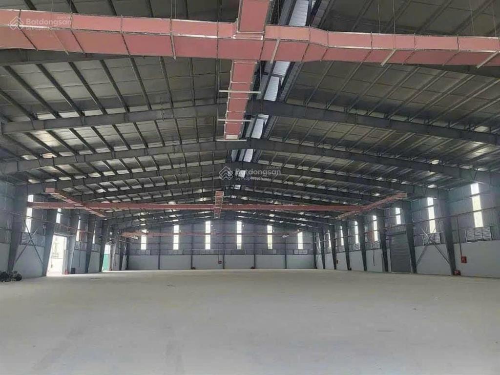 Cho thuê kho xưởng ql5 mỹ hào, dt 2500m2