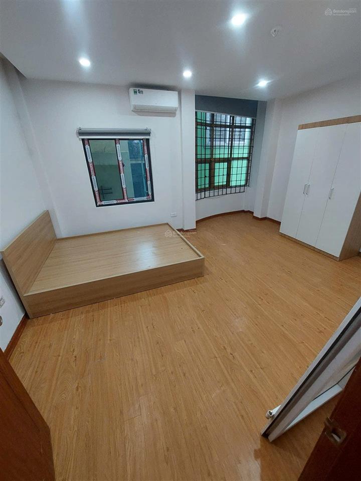 Phòng dạng ccmn 8 tầng tại số 2/29 ngõ 83 xã đàn, thang máy, đủ đồ 3,5 triệu đồng