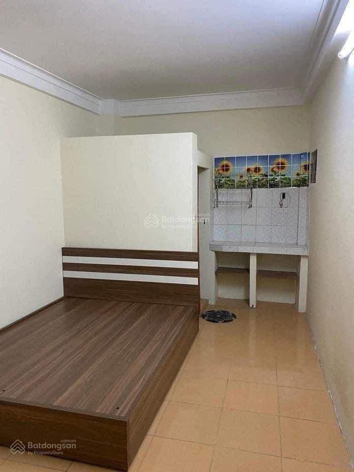 Có phòng cho thuê ngõ 113 yên hòa giá 2,3tr