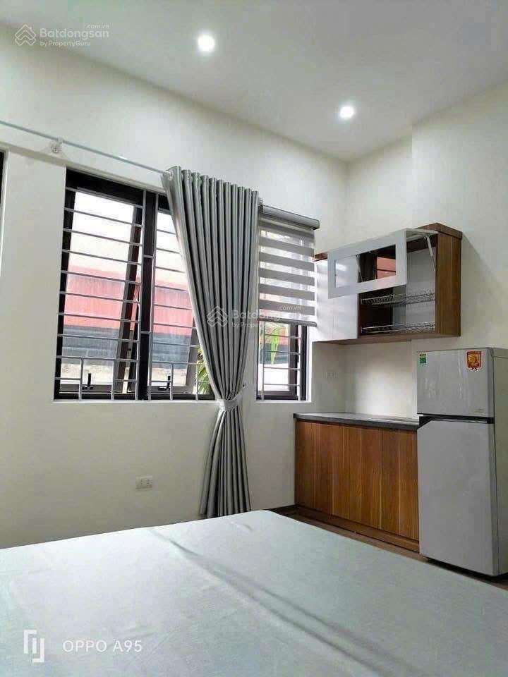 Cho thuê căn hộ mini ngõ 157 chùa láng thang máy