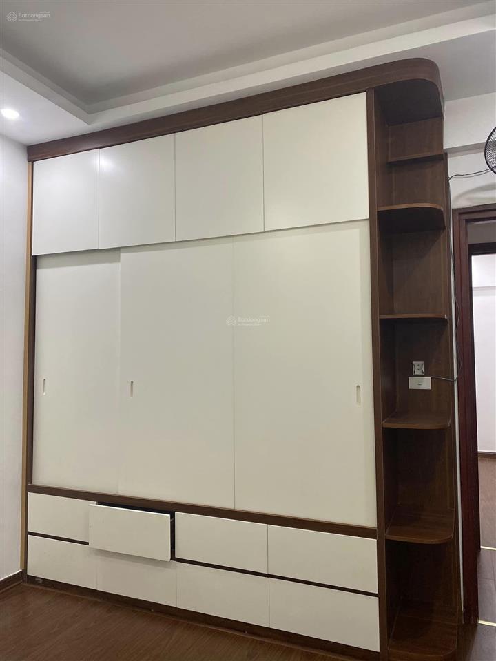Cần bán gấp căn hộ chung 3 phòng ngủ, giá tốt. thuộc tòa nhà hanhud, kđt nam cường, nghĩa đô, hn