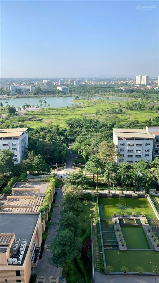 Cc gửi bán ct17 căn góc 2pn 1wc thang máy