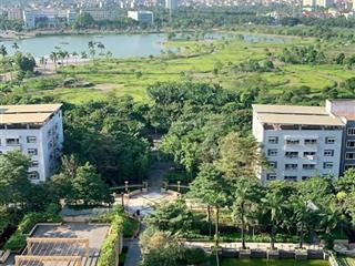 Cc gửi bán ct17 căn góc 2pn 1wc thang máy
