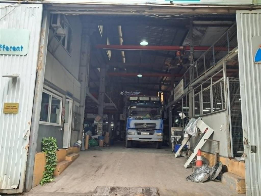 Chính chủ cho thuê kho xưởng 1125m2 tại kcn vừ và nhỏ từ liêm. xuân phương, hà nội.
