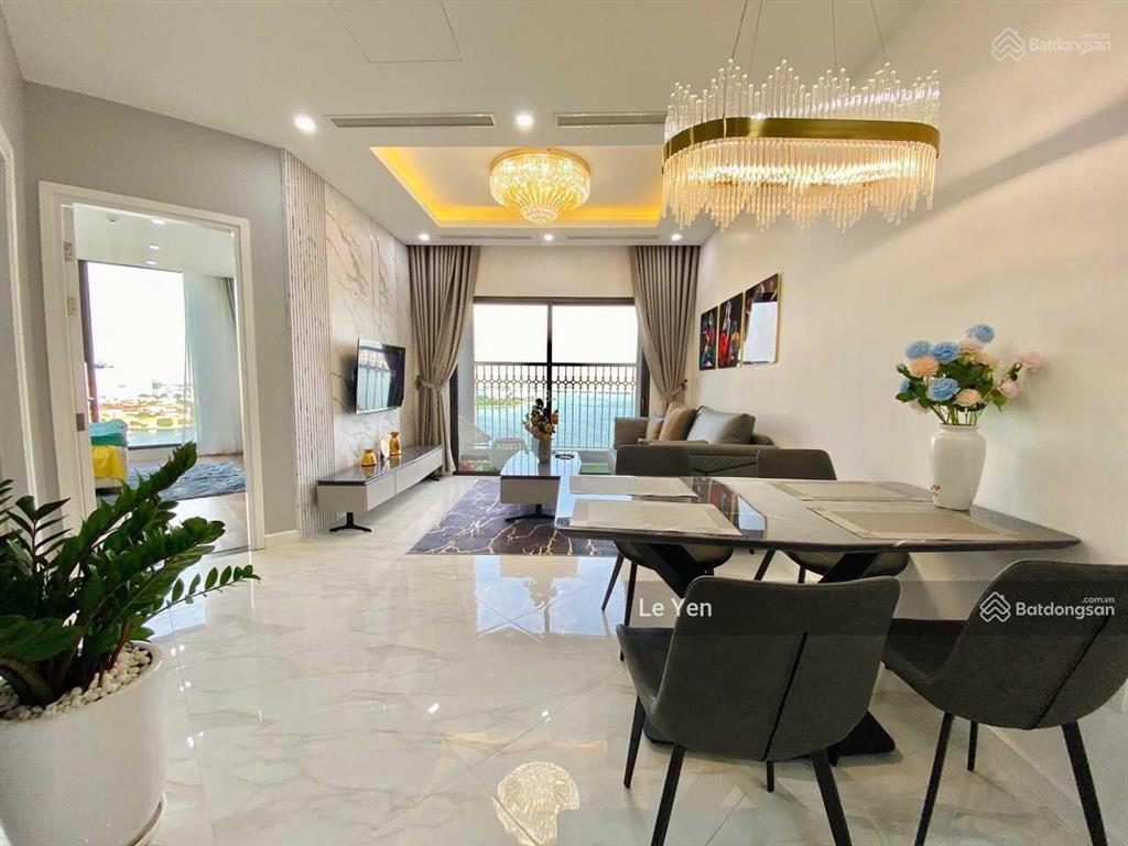 Cho thuê căn hộ cao cấp sun grand city 69b thụy khuê, 60m2 1 ngủ giá 18 triệu.  0945 894 ***