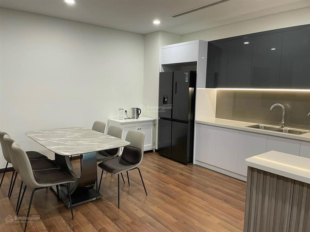 Bán chung cư vinhomes nguyễn chí thanh, dt 86m2 2 ngủ giá nhỉnh 11,5 tỷ.  0945 894 ***