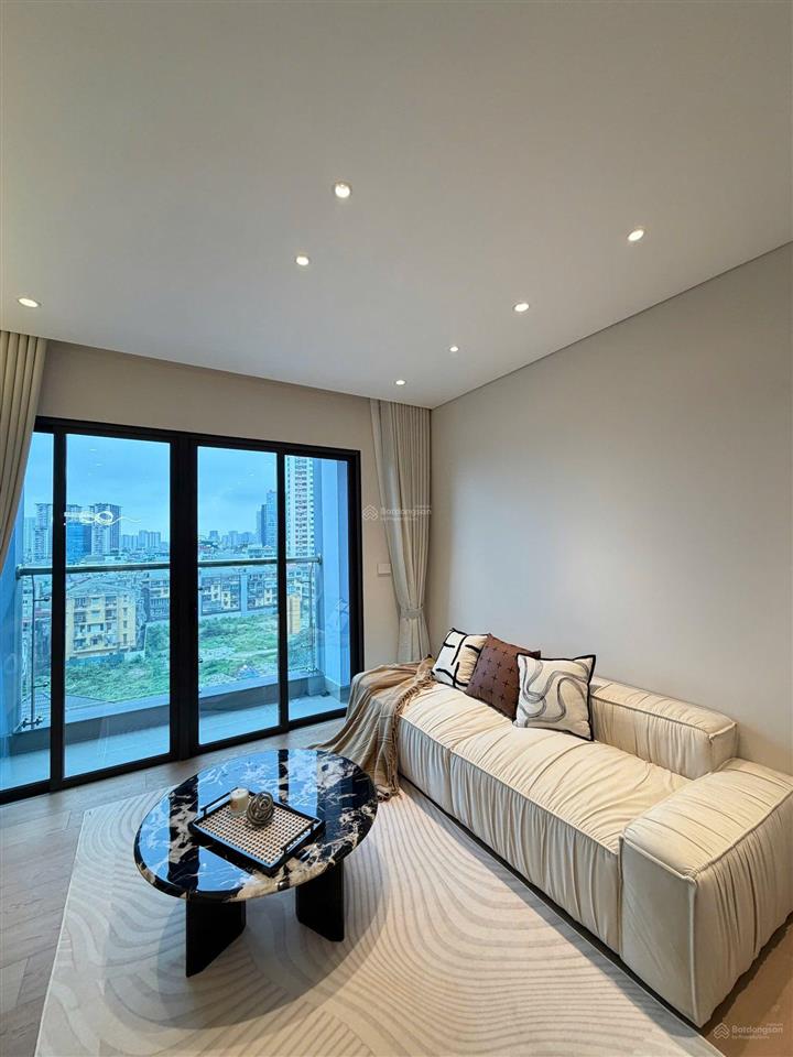 Bán căn hộ hoàng cầu skyline  36 hoàng cầu, dt 62.3m2 2 ngủ giá 9 tỷ.  0945 894 ***