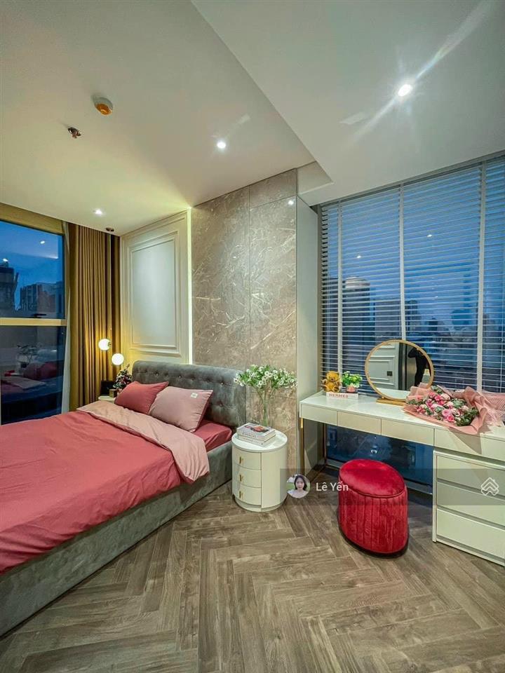 Bán căn hộ cao cấp hateco laroma  huỳnh thúc kháng, dt 103.4m2 3 ngủ, giá tốt.  0945 894 ***