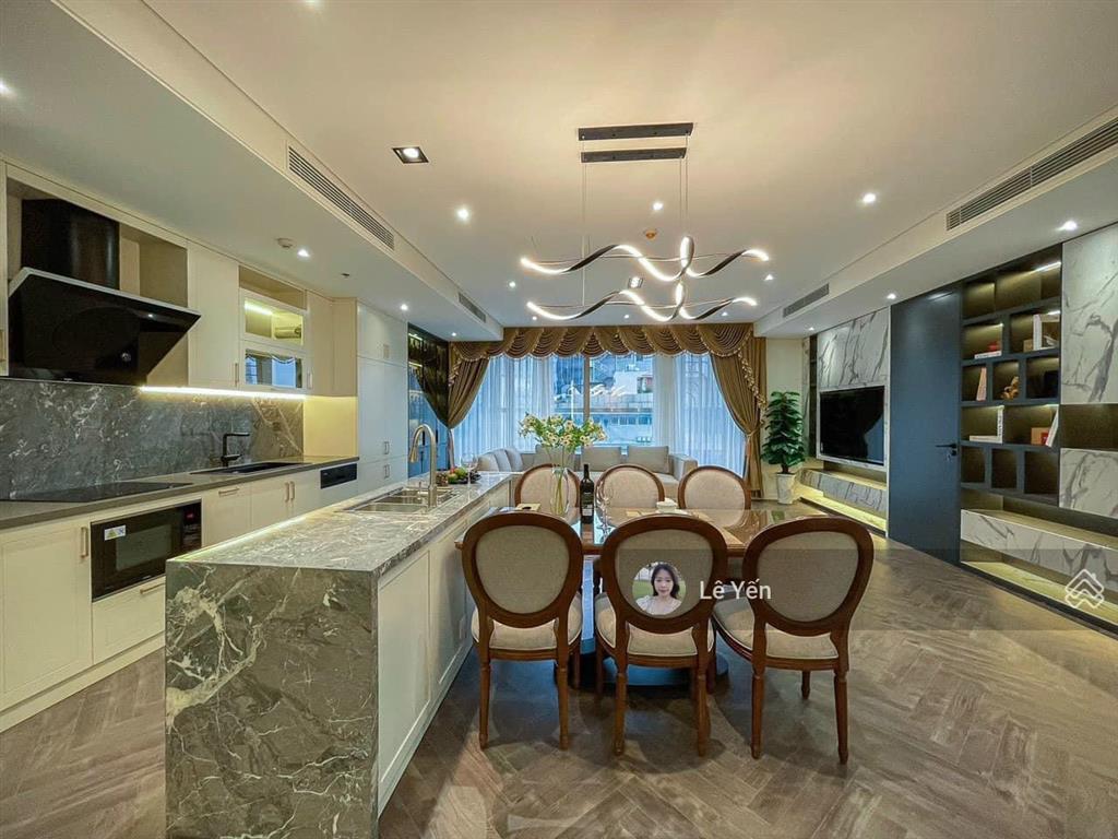 Bán căn hộ cao cấp hateco laroma  huỳnh thúc kháng, dt 103.4m2 3 ngủ, giá tốt.  0945 894 ***