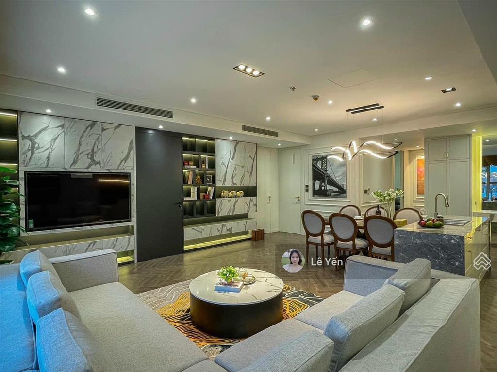 Bán căn hộ cao cấp hateco laroma  huỳnh thúc kháng, dt 103.4m2 3 ngủ, giá tốt.  0945 894 ***