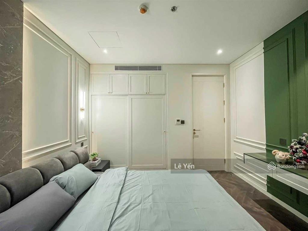 Bán căn hộ thành công tower 57 láng hạ, diện tích 178m2 3 ngủ đủ đồ, giá nhỉnh 14 tỷ.  0945 894 ***