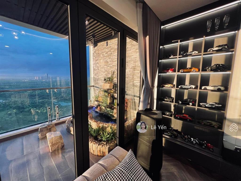 Bán căn hộ view hồ tây tại sun grand city  69b thụy khuê, 90m2 2 ngủ, đủ đồ.  0945 894 ***