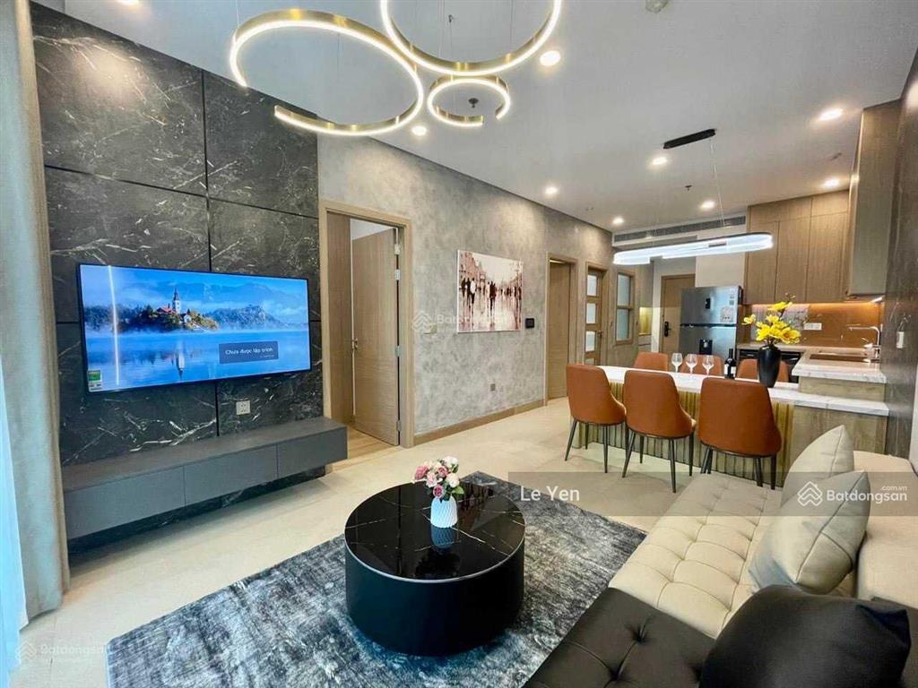 Cho thuê căn hộ cao cấp green diamond  93 láng hạ, 90m2 2 pn giá 21 triệu.  0945 894 ***