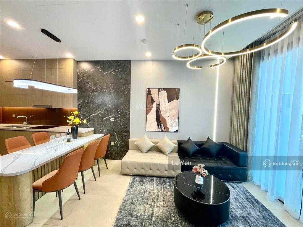 Cho thuê căn hộ cao cấp green diamond  93 láng hạ, 90m2 2 pn giá 21 triệu.  0945 894 ***