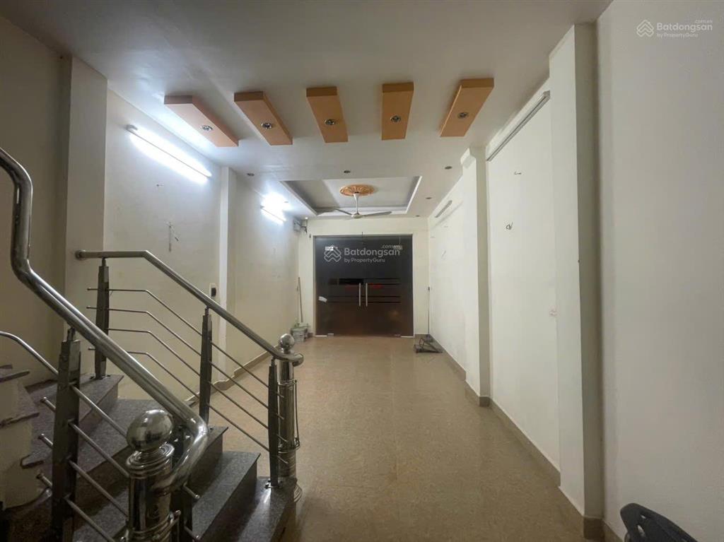 Nhà riêng ngõ phố tân mai nguyễn chính dt 45m2 x 4,5t giá 15tr
