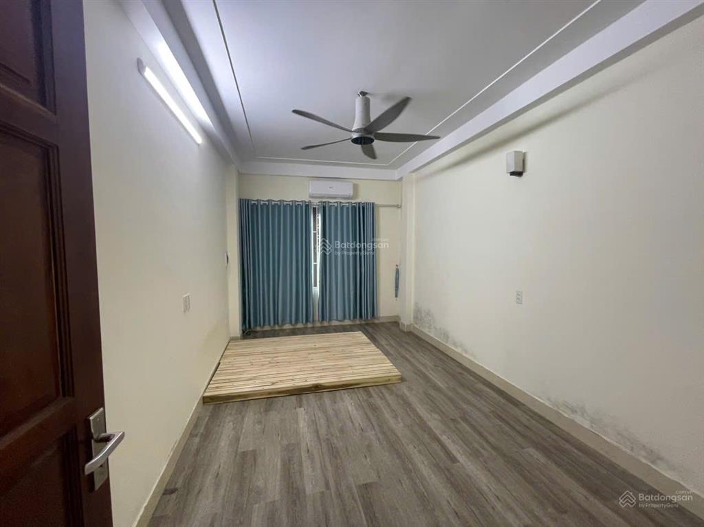 Nhà riêng ngõ phố trương định, gần nguyễn an ninh, dt 32m2 x 5t, giá 12,5tr