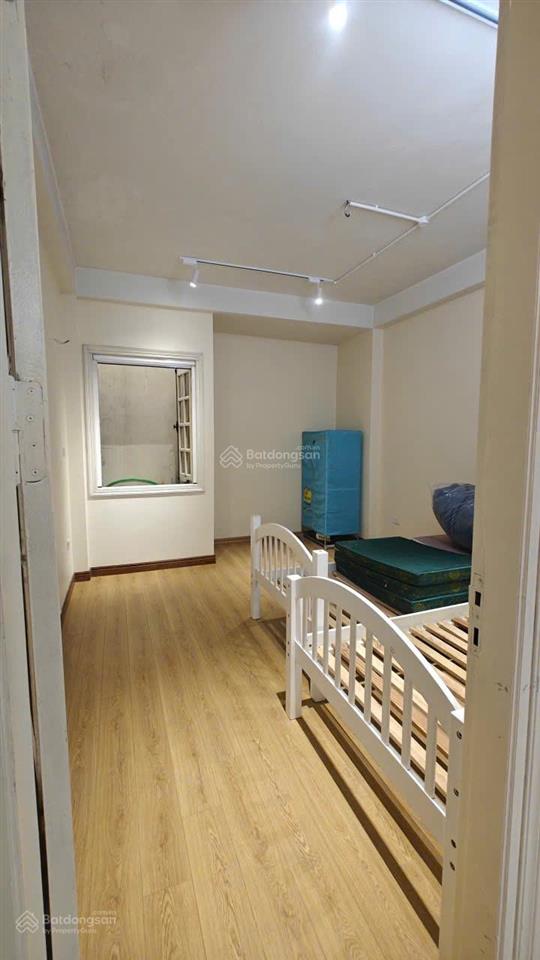 Nhà riêng ngõ phố lương yên, nguyễn cao. dt 55m2 x 4t. giá 16tr