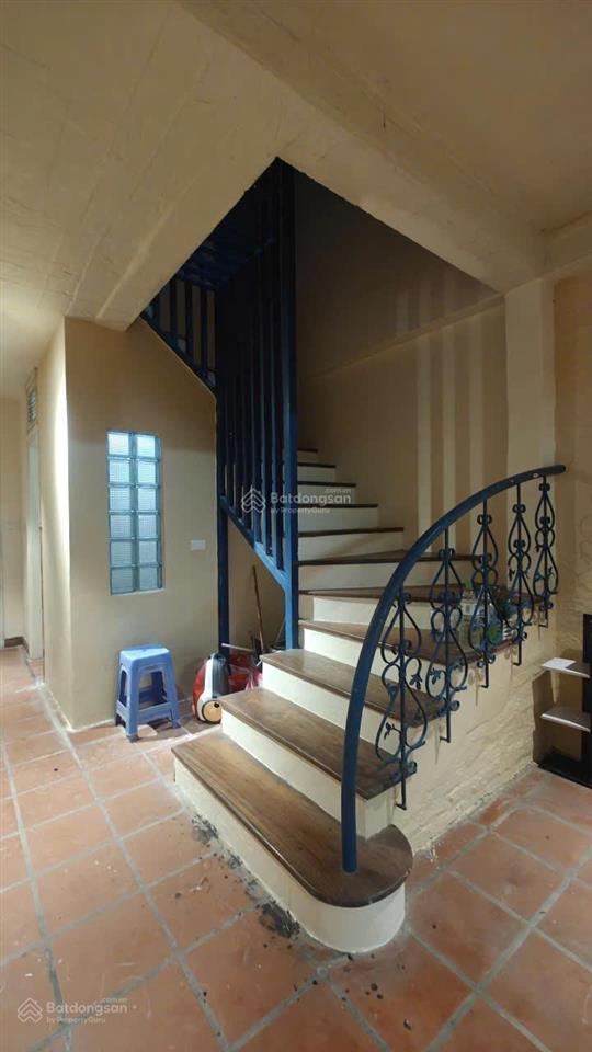 Nhà riêng ngõ phố lương yên, nguyễn cao. dt 55m2 x 4t. giá 16tr
