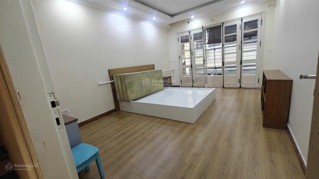 Nhà riêng ngõ phố lương yên, nguyễn cao. dt 55m2 x 4t. giá 16tr