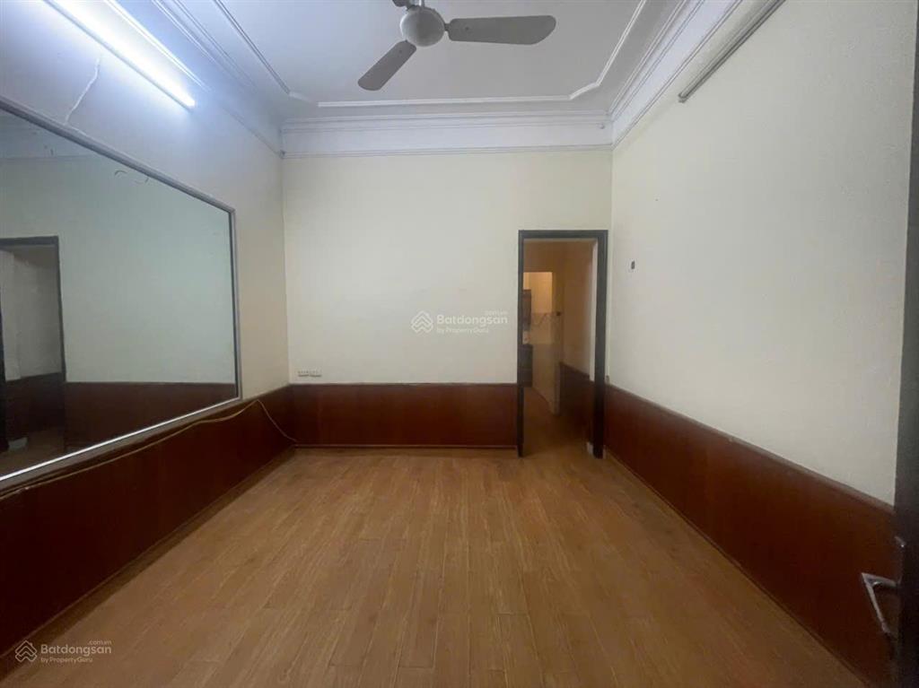 Nhà riêng ngõ 51 phố tương mai gần cầu khỉ dt40m2x4t giá 9tr có tl.