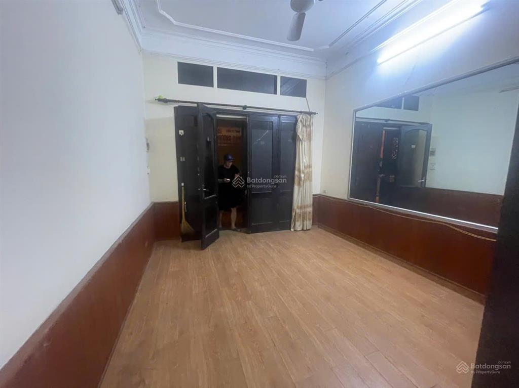 Nhà riêng ngõ 51 phố tương mai gần cầu khỉ dt40m2x4t giá 9tr có tl.