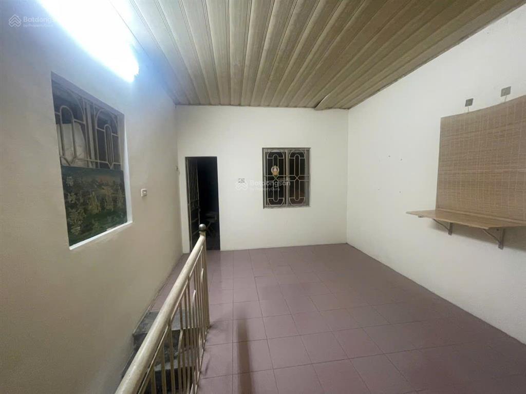 Nhà riêng ngõ 51 phố tương mai gần cầu khỉ dt40m2x4t giá 9tr có tl.