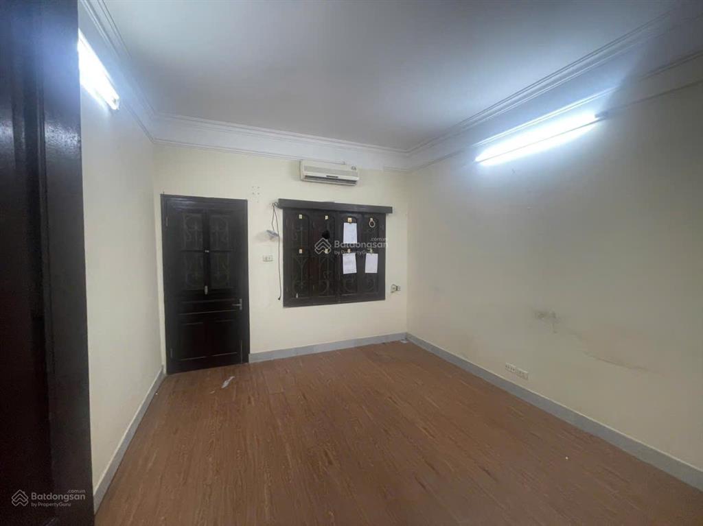 Nhà riêng ngõ 51 phố tương mai gần cầu khỉ dt40m2x4t giá 9tr có tl.