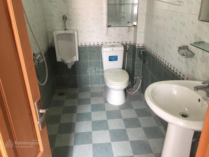 Nhà riêng kdt đầm trấu nguyễn khoái dt 55m2 x 4t giá 20tr