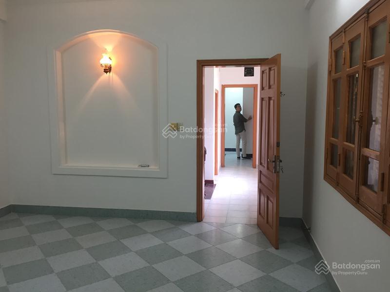 Nhà riêng kdt đầm trấu nguyễn khoái dt 55m2 x 4t giá 20tr