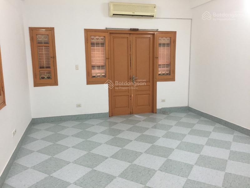 Nhà riêng kdt đầm trấu nguyễn khoái dt 55m2 x 4t giá 20tr