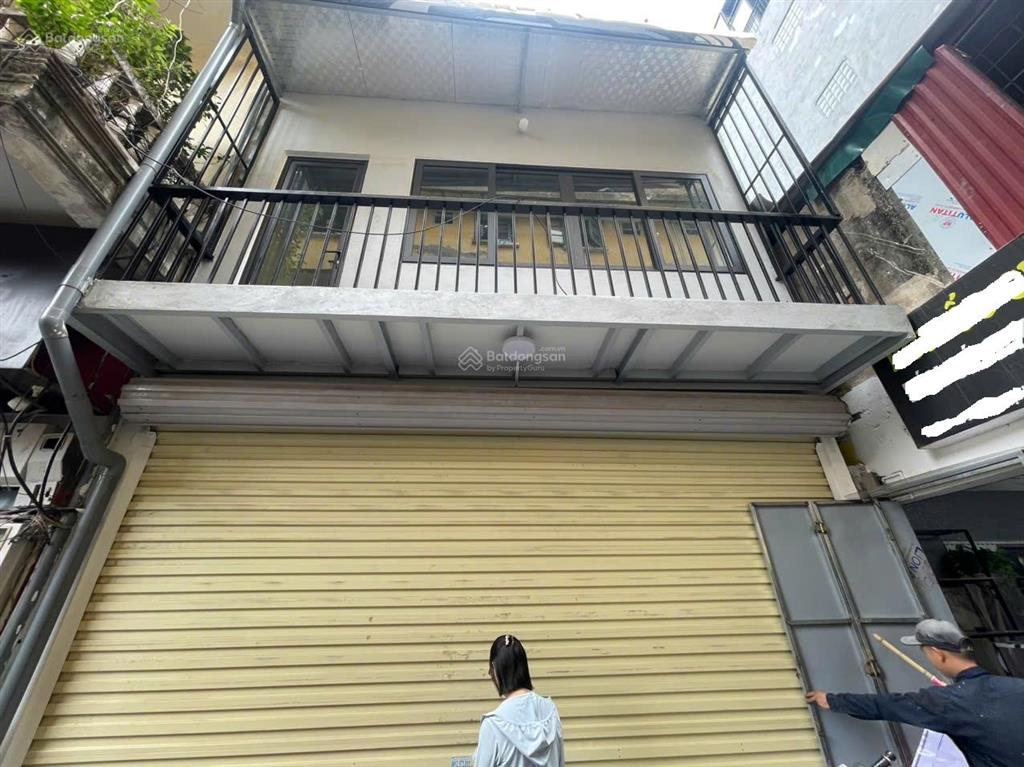 Nhà riêng ngõ phố trần đại nghĩa gần trường kinh tế, dt 65m2 x 2t, giá 16tr
